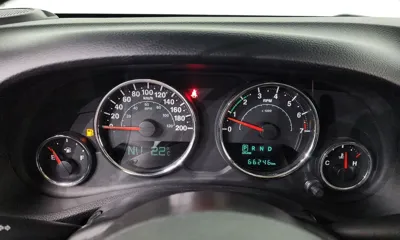 Jeep Wrangler 2017, 66246 км, за 16446.72 USD - фото 8