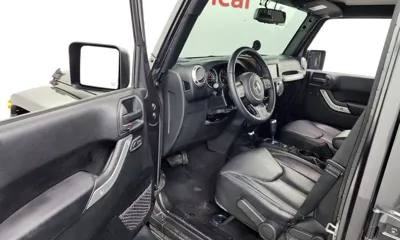Jeep Wrangler 2017, 66246 км, за 16446.72 USD - фото 10