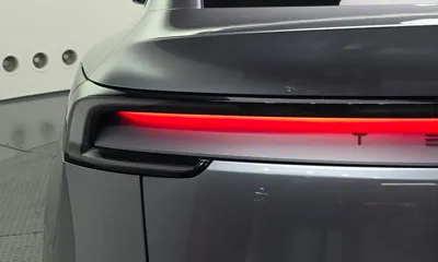 Tesla Model Y 2025, 9994 км, за 48247.34 USD - фото 23