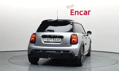 MINI Cooper 2024, 16211 км, за 23455.56 USD