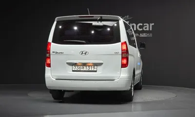 Hyundai Starex 2017, 117209 км, за 7218.86 USD