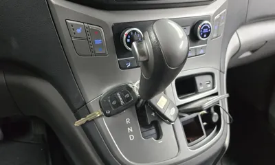 Hyundai Starex 2017, 117209 км, за 7218.86 USD - фото 9