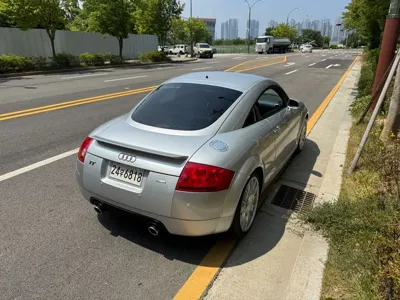 Audi TT 2001, 179500 км, за 6236.05 USD