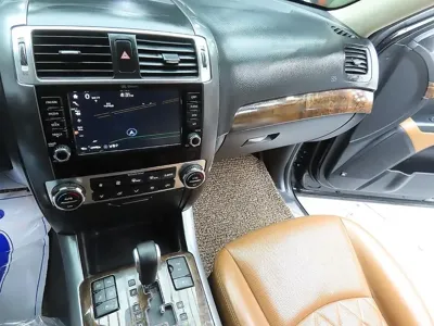 Kia Mohave 2017, 98366 км, за 12728.11 USD - фото 9