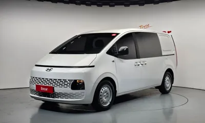 Hyundai Staria · 2022 год