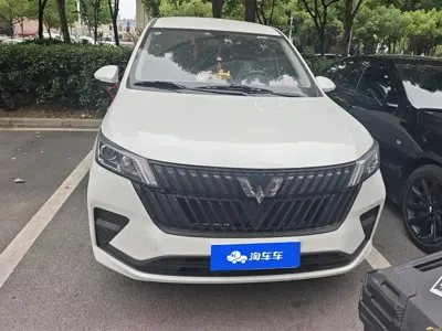 Wuling Jiachen 2025, 3900 км, за 8357.7 USD