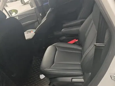 Wuling Jiachen 2025, 3900 км, за 8357.7 USD - фото 11