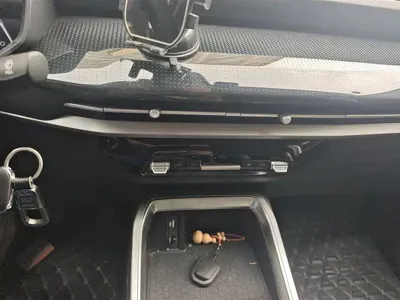 Wuling Jiachen 2025, 3900 км, за 8357.7 USD - фото 13