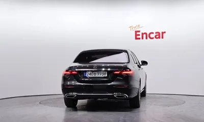 Mercedes-Benz E-Class 2021, 37782 км, за 24116.28 USD