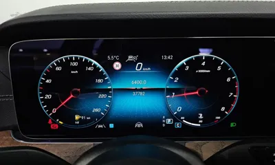 Mercedes-Benz E-Class 2021, 37782 км, за 24116.28 USD - фото 8