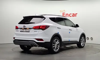 Hyundai Santafe 2016, 118064 км, за 8456.94 USD