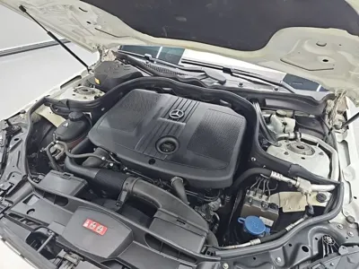 Mercedes-Benz E-Class 2015, 155850 км, за 6432.98 USD