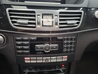 Mercedes-Benz E-Class 2015, 155850 км, за 6432.98 USD - фото 10