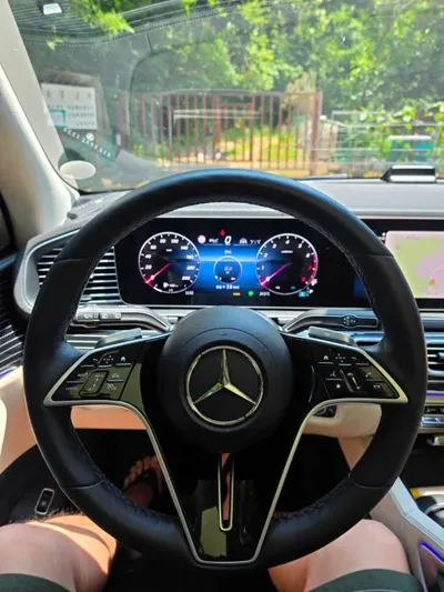 Mercedes-Benz GLE-Class 2024, 30000 км, за 58894.58 USD - фото 9