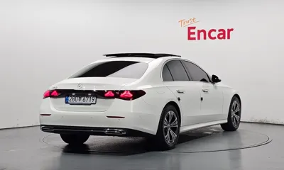 Mercedes-Benz E-Class 2025, 11051 км, за 38744.53 USD