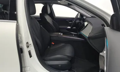 Mercedes-Benz E-Class 2025, 11051 км, за 38706.77 USD - фото 10