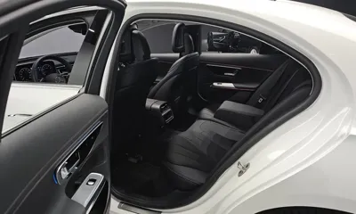 Mercedes-Benz E-Class 2025, 11051 км, за 38706.77 USD - фото 12