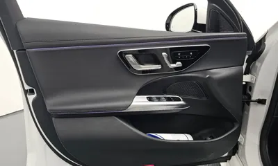 Mercedes-Benz E-Class 2025, 11051 км, за 38706.77 USD - фото 24