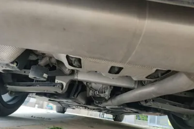 BMW 5 Series 2023, 38600 км, за 46927 USD - фото 25