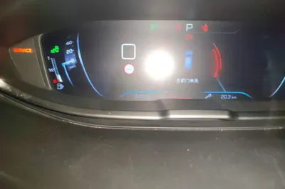 Peugeot 4008 2017, 82000 км, за 7150 USD - фото 9
