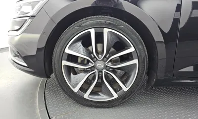Renault-KoreaSamsung SM6 2016, 96666 км, за 5135.54 USD