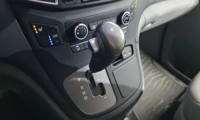 Hyundai Starex 2019, 124940 км, за 9865.83 USD - фото 9