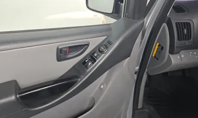 Hyundai Starex 2019, 124940 км, за 9865.83 USD - фото 17
