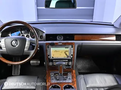 Volkswagen Phaeton 2013, 163913 км, за 7807.51 USD - фото 7