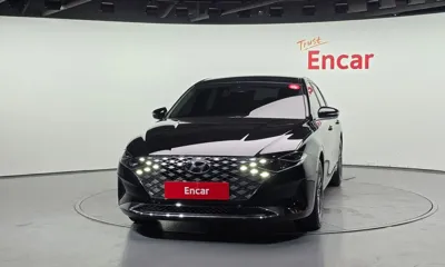 Hyundai Grandeur 2023, 40841 км, за 15666.64 USD