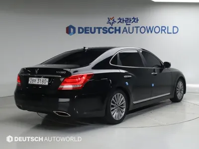 Hyundai Equus 2014, 130535 км, за 4879.01 USD