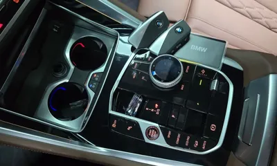BMW X6 2025, 6695 км, за 80277.49 USD - фото 9
