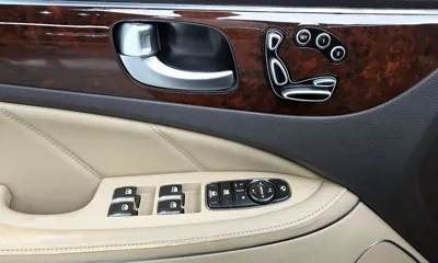 Hyundai Equus 2012, 125649 км, за 3218.6 USD - фото 18