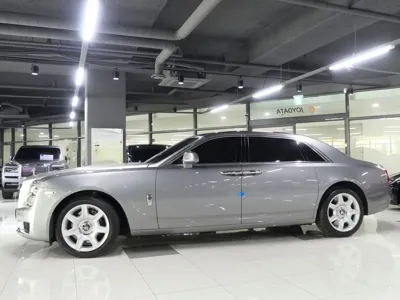 Rolls-Royce Ghost 2019, 21600 км, за 177351.48 USD