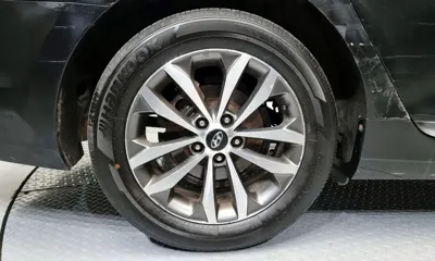Hyundai Grandeur 2011, 538470 км, за 2576.81 USD