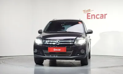 Volkswagen Tiguan 2015, 123215 км, за 5211.73 USD