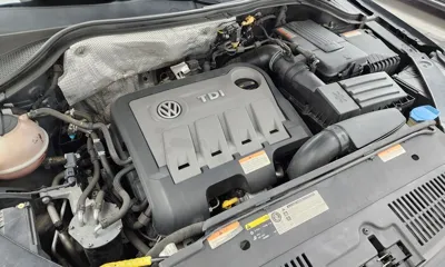 Volkswagen Tiguan 2015, 123215 км, за 5204.27 USD - фото 6