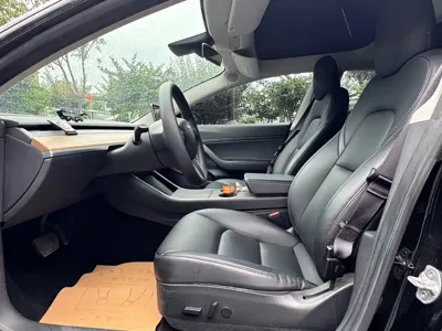 Tesla Model 3 2020, 83000 км, за 14578.84 USD - фото 9