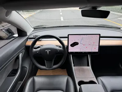Tesla Model 3 2020, 83000 км, за 14578.84 USD - фото 16