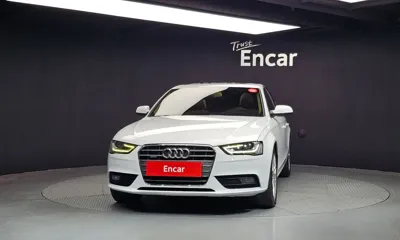 Audi A4 2015, 143326 км, за 5397.35 USD