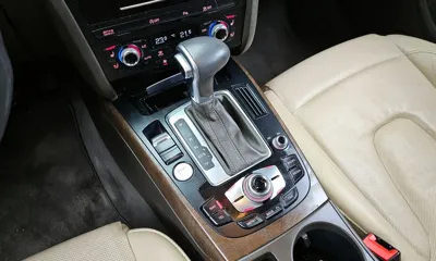 Audi A4 2015, 143326 км, за 5397.35 USD - фото 9