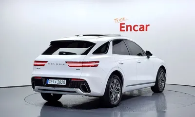 Genesis GV70 2023, 79322 км, за 24503.29 USD