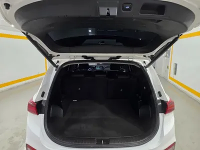 Hyundai Santafe 2019, 44031 км, за 14325.71 USD - фото 19