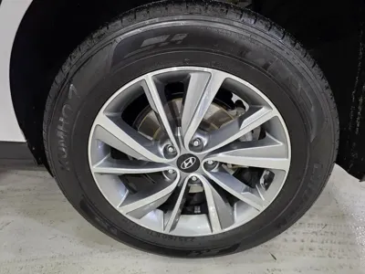 Hyundai Santafe 2019, 44031 км, за 14325.71 USD - фото 20