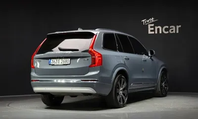 Volvo XC90 2022, 114891 км, за 29670.47 USD