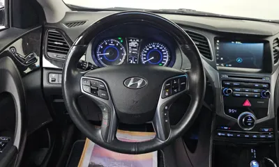 Hyundai Grandeur 2016, 74017 км, за 5231.78 USD - фото 15