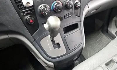 Hyundai Starex 2014, 81290 км, за 7422.49 USD - фото 9