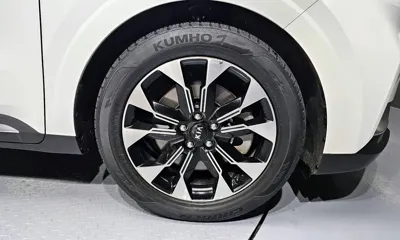 Kia Canival 2021, 46833 км, за 18284.67 USD