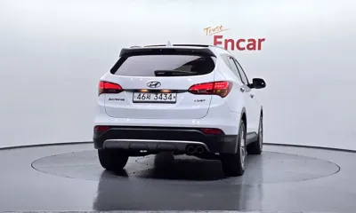 Hyundai Santafe 2015, 135192 км, за 7750.92 USD
