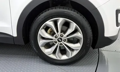 Hyundai Santafe 2015, 135192 км, за 7750.92 USD