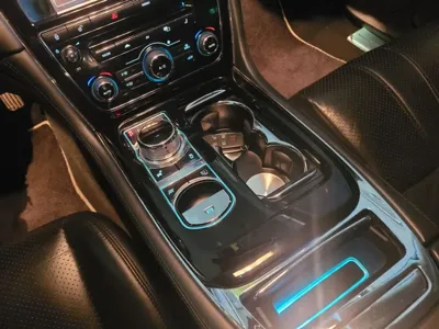 Jaguar XJ 2013, 41744 км, за 10596.02 USD - фото 15